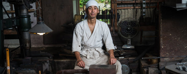 Les forgerons au Japon : Une tradition d'artisanat d'art Katana Japonais