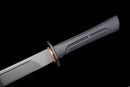 Épée Tactique Champion Chopper — Ceramic Edition — 9SiCr, Poignée ergonomique noire, anneau cuivré, fourreau noir motif