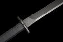 Tachi Fantôme Épée Longue Tactique — SK5, Poignée noire texturée, fourreau noir mat, rivets.