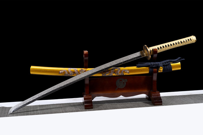 Katana Kogane Ryu 黄金龍