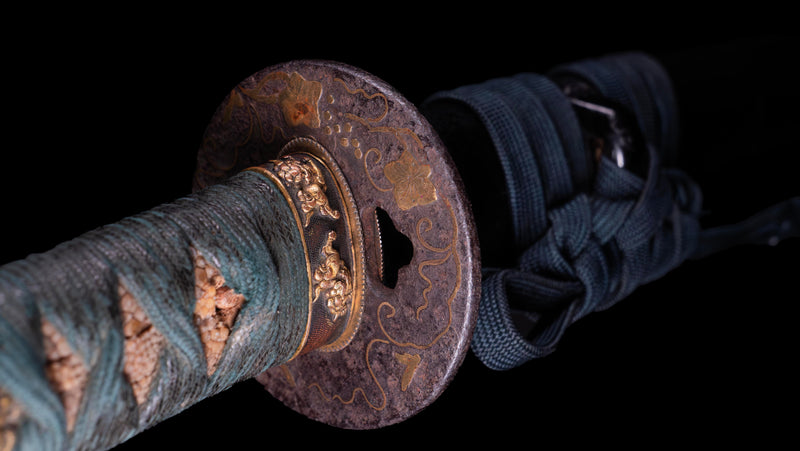 Sabre Antique Katana Japonais avec Bo-Hi Laqué Rouge