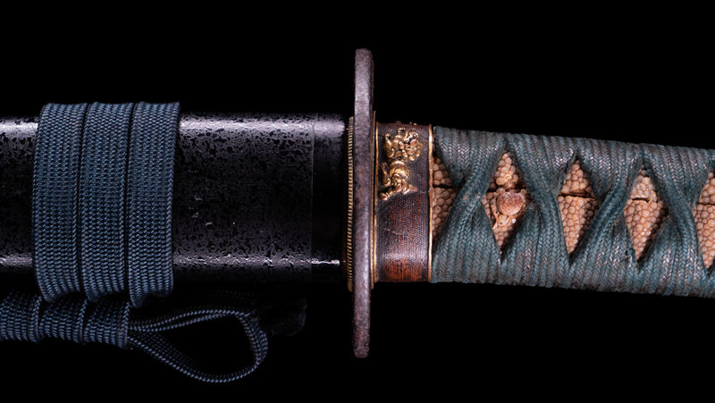 Sabre Antique Katana Japonais avec Bo-Hi Laqué Rouge