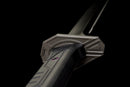 Gladius Tactique Midnight — DLC Elite — Acier 80CrV2, Poignée noire, garde dorée, fourreau noir carbone, vis violettes.