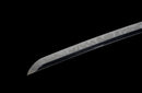Katana Fubuki — Acier T10, Poignée ito noir et blanc, fourreau noir motif neige argenté, cordon bicolore.