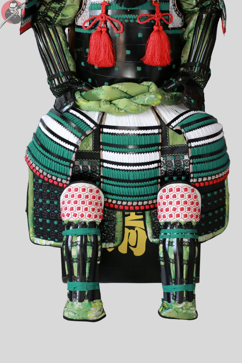 Samouraï En Bronze Cloisonné Fin XIXe Siècle Samouraï En Bronze Cloisonné Fin XIXe Siècle